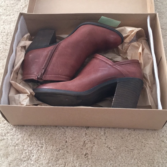 Lucky Brand Bootie - Picture 5 of 5